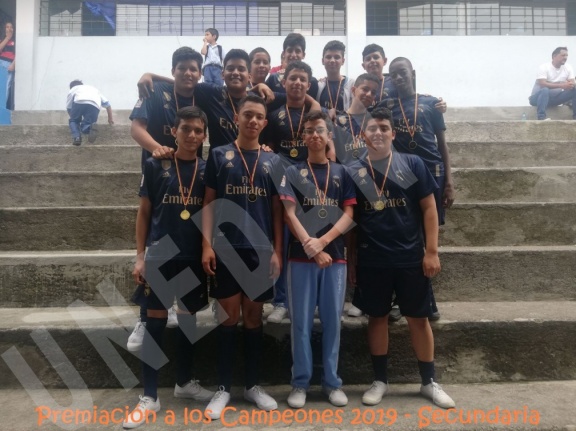 Premiacion deportes colegio 2019 51